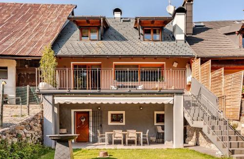 Camporosso in Valcanale Ski Chalet | Heritage Luxury Chalet 1 min from Mt Lussari Ski Lift
