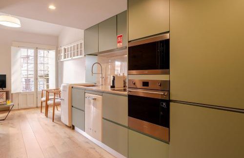 Old Town Apartment | Heritage Loft I in the Cradle of Portugal by Portugal Active