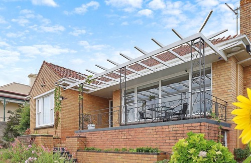 Warrnambool House | Heritage on Liebig - Perch at the top of town