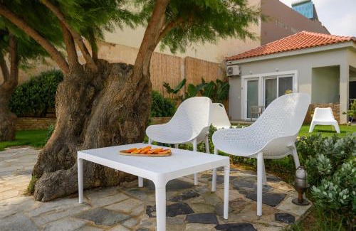 Kato Stalos Apartment | Hermes Beach Front