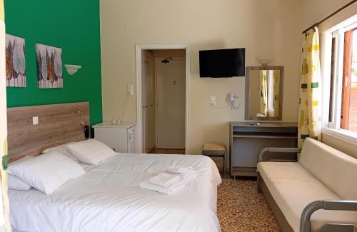 Agia Marina Hotel | Hermes