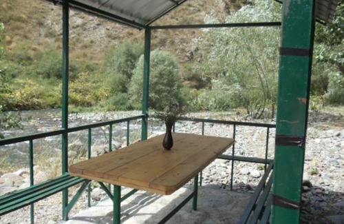 Hermon House | Hermonatun