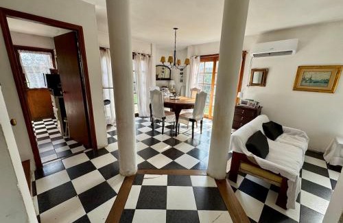 Ciudad de la Costa House | Hermosa Casa familiar de 2 pisos con patio amplio