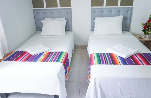 Covenas Hotel | Hermosa Habitacion Basica Triple A Pie De Playa
