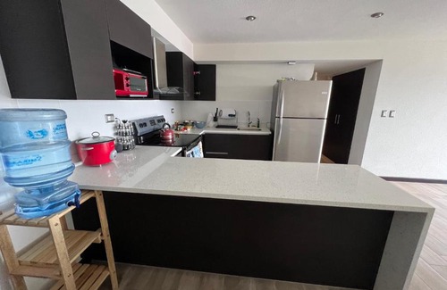 Zona 11 House | Hermosa habitacion privada en apartamento compartido