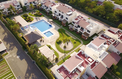 Granjas del Marques Villa | Hermosa Villa En Acapulco Diamante en un bello desarrollo con solo 15 vecinos