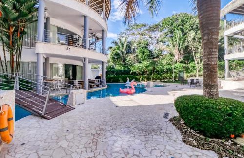 Jaco Apartment | Hermosa Waves A2