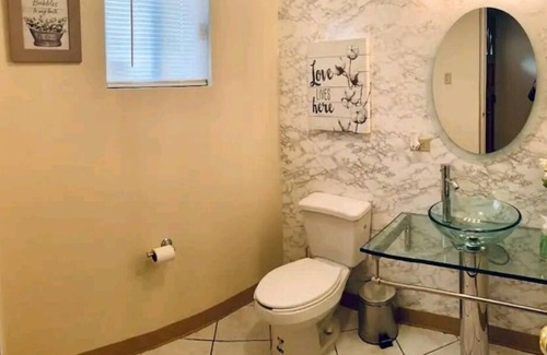 Juarez Municipality House | Hermosa y céntrica casa a 10 min de USA y del Consulado