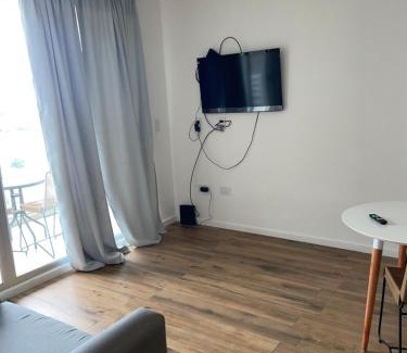 General San Martin Apartment | Hermoso apartamento puerto amarras!