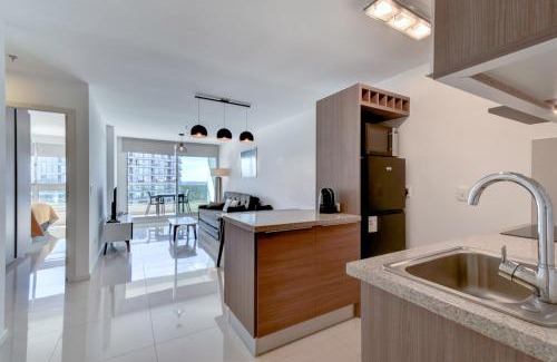 Aidy Grill Apartment | Hermoso Apartamento en Punta del Este, piso alto.