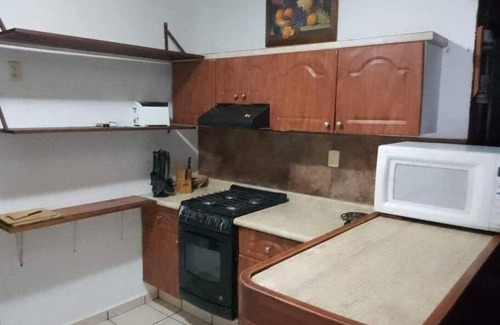 Lomas de Costa Azul Apartment | Hermoso departamento con alberca y vista