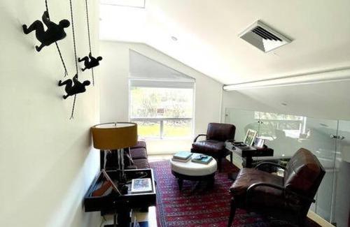 Santa Ana Apartment | Hermoso Penthouse Duplex
