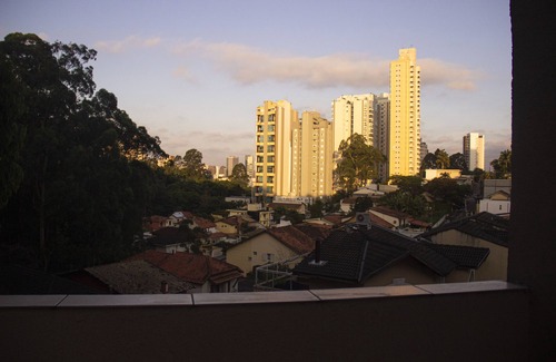 Sao Paulo House | Heroes Mansion with barbecue in a gated community in Morumbi