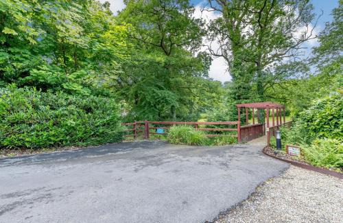 Narberth Resort | Herons Brook Retreat Lodges
