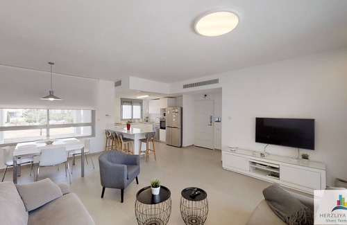 Herzliya Apartment | Herzliya Luxury on the Park - West Herzliya (H4)