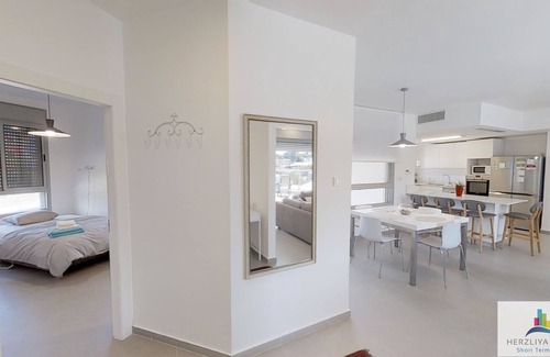 Herzliya Apartment | Herzliya Luxury on the Park - West Herzliya (H4)