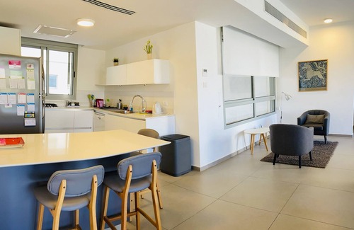 Herzliya Apartment | Herzliya Stunning apartment on the Park (H5)