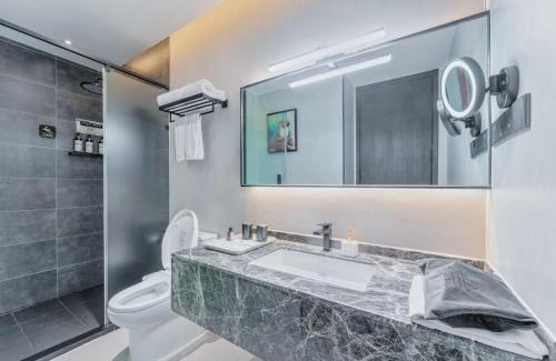 Beilin Hotel | HeSu Hidden Art Hotel & Suites - Near Bell & Drum Tower & Yongning Gate-Spacious rooms featuring King or Double Queen beds -Exclusive Two- and Three-Bedroom Suites with Expansive Living Areas for Gatherings-Kitty Cuddles & Coffee-Seamless Journey Planning