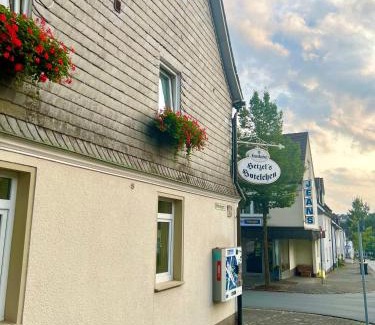 Olpe Hotel | Hetzel's Hotelchen