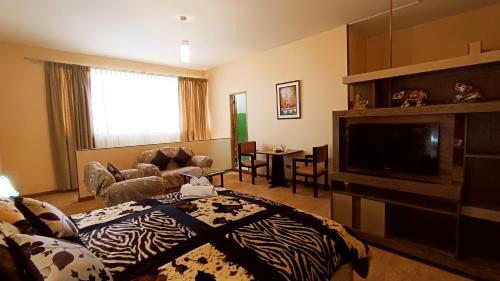 La Paz Apartment | HGA-Esmeralda-Spa