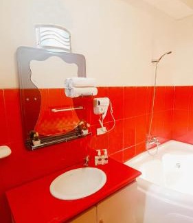 La Paz Apartment | HGA-Rubí-Spa