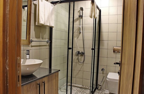 Artuklu Hotel | HH Babil Konagi