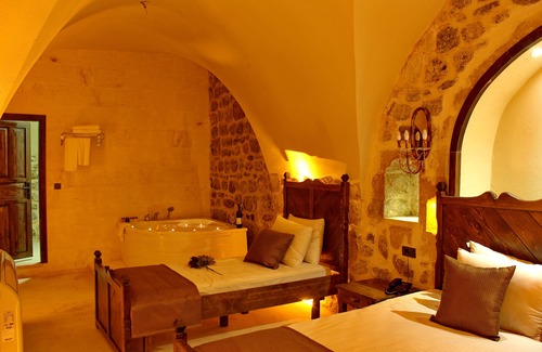 Artuklu Hotel | HH Babil Konagi