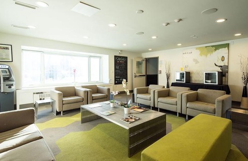 East Village Hostel | HI Calgary City Centre Hostel