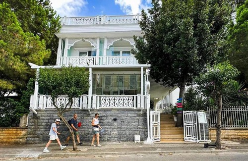 Adalar Hotel | hi HOTEL IVY BÜYÜKADA