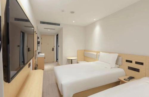 Daxing Hotel | Hi Inn Beijing Daxing Zaoyuan Subway Station