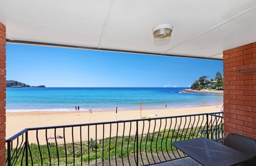 Avoca Beach Apartment | Hi Surf 9 - Absolute Beachfront