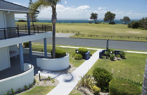 Forster Apartment | Hi Surf Unit 3, 92 Head St, Forster