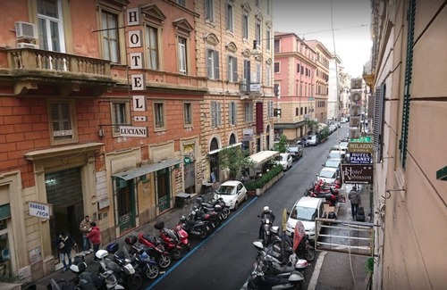 Rione XVIII Castro Pretorio Hotel | Hi Termini