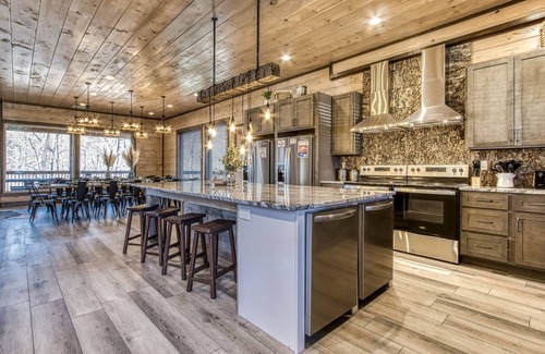 Sevierville Cabin | HIBERNATION STATION - 12 Bedrooms with a pool!