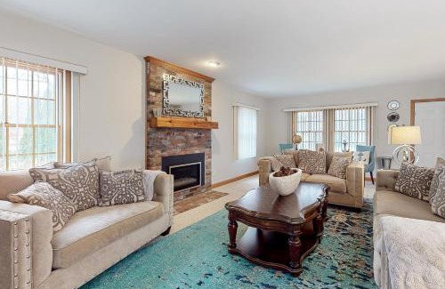 West Hyannisport House | Hidden Gem Hideaway