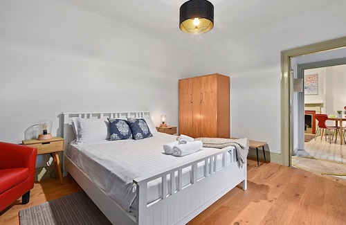 East Launceston Apartment | Hidden Gem in East