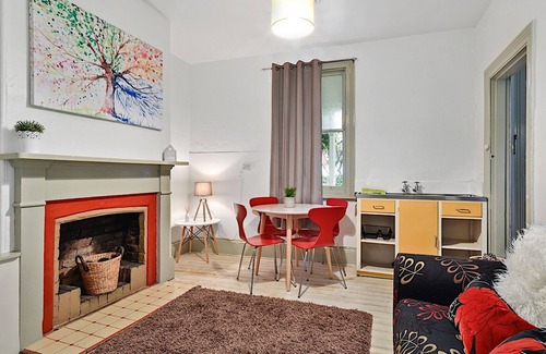 East Launceston Apartment | Hidden Gem in East
