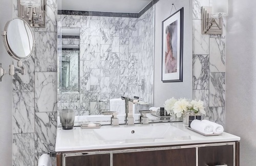 Central Park South Hotel | Hidden Gem In The Heart Of NYC! 4 Awesome Units, Minutes From Central Park