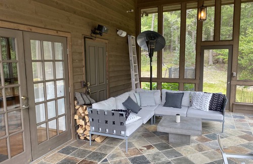 Acra House | Hidden Gem on 14 Acres 4400sq ft 10Min to Windham