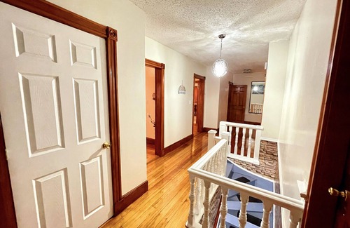 Hyde Park House | Hidden Gem right in the city of Boston!
