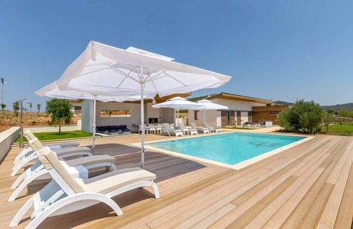 Zastrazisce Villa | Hidden Serene Villa in the Beautiful Island of Hvar