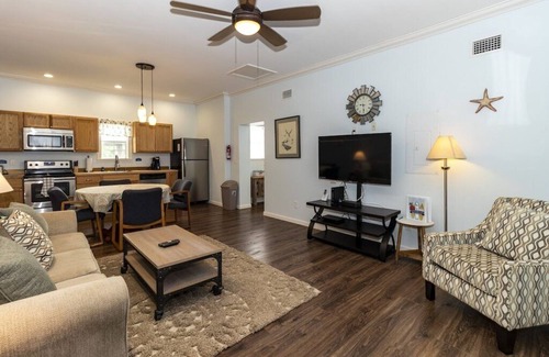 Crescent Beach Apartment | Hidden Villas - Pet Friendly walking distance to beach and intracoastal