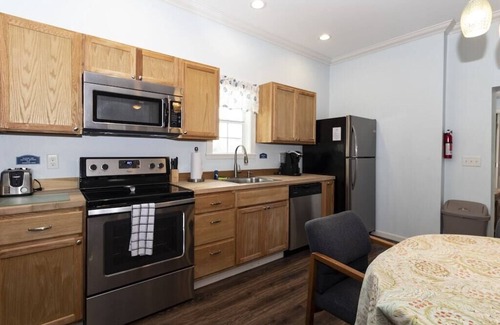 Crescent Beach Apartment | Hidden Villas - Pet Friendly walking distance to beach and intracoastal