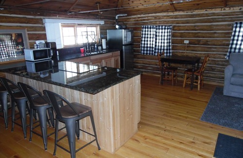 Oscoda Cabin | Hide out cozy Cabin Rental near Cooke Dam pond in Oscoda & budget friendly