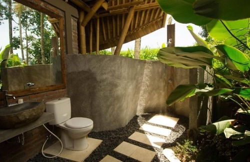 Selat House | Hide Tumbuk Bamboo by Atharva Bali