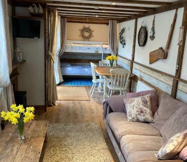 Kingsgate House | Hideaway at Botany Bay