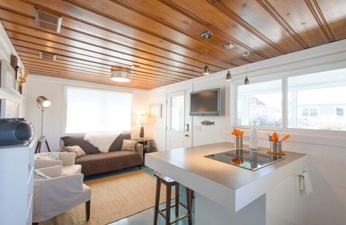 Laguna Beach House | Hideaway Cottage - Renovated Private Retreat, just steps to the beach!