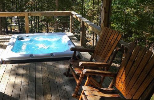 Dawsonville House | Hideaway Cove on Lake Lanier!