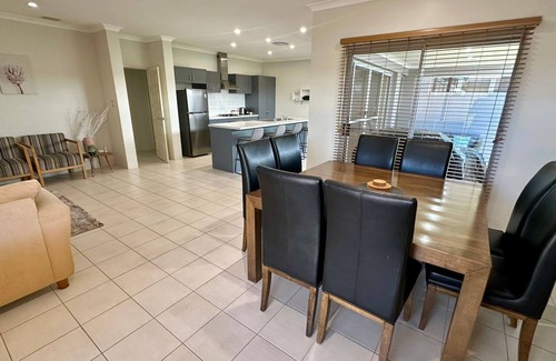 Busselton House | Hideaway on Peel - perfect blend of city buzz and coastal tranquillity.