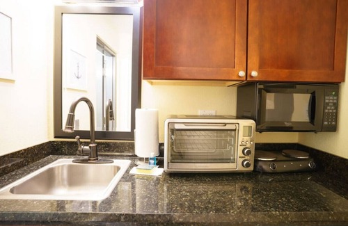 Ruskin Apartment | Hideaway Studio U619 Little Harbor Resort - Tampa Bay